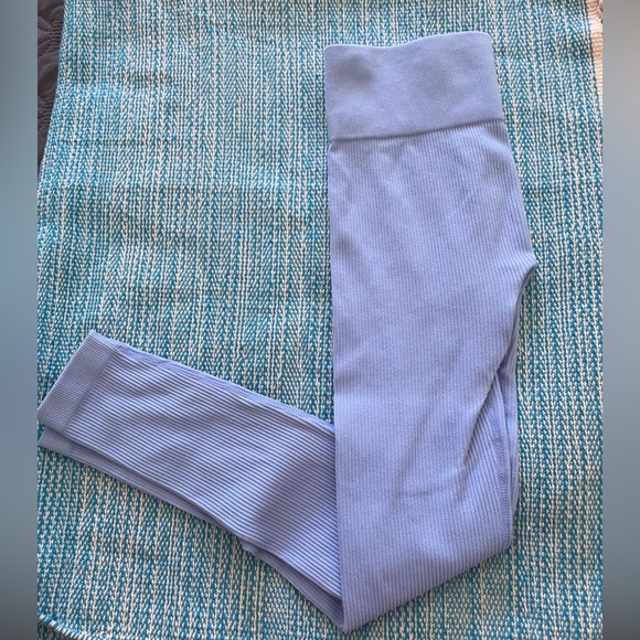 Ribbed workout set - Picture 2 of 7